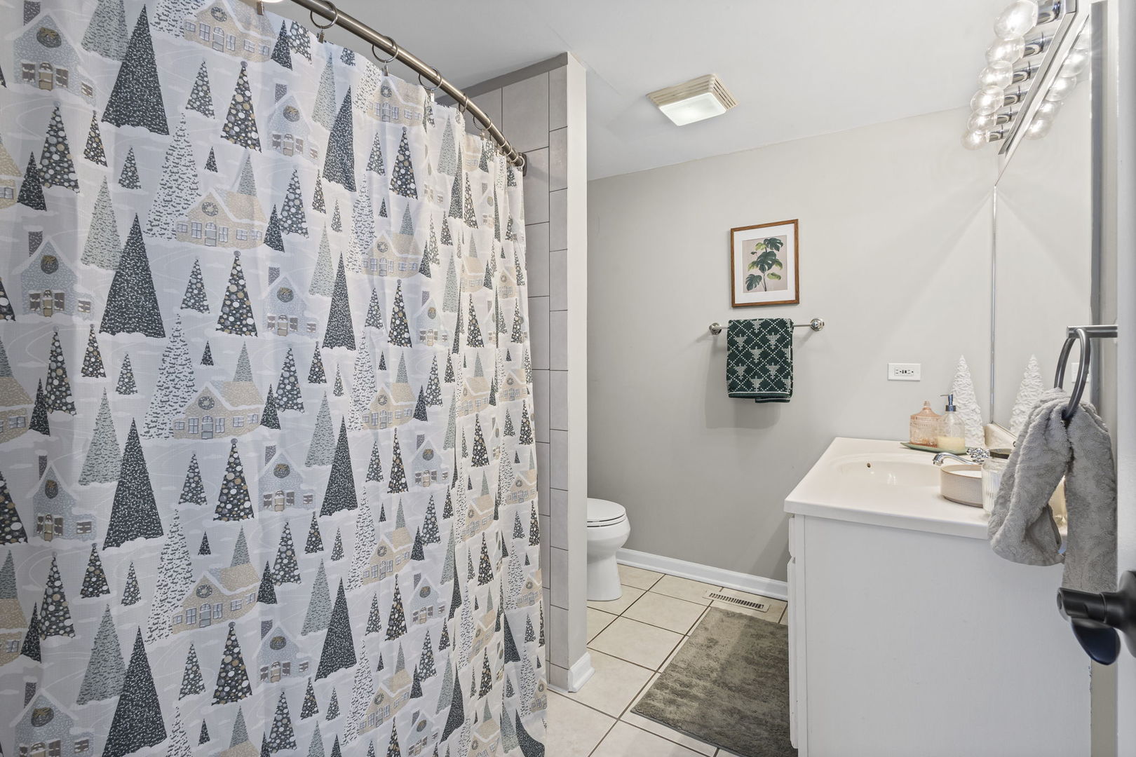 42 W Taylor Road, Lombard, IL 60148