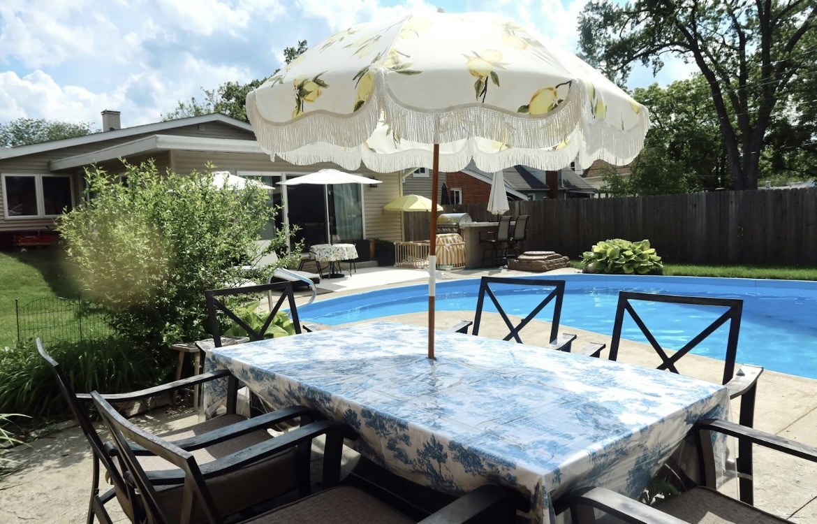 42 W Taylor Road, Lombard, IL 60148