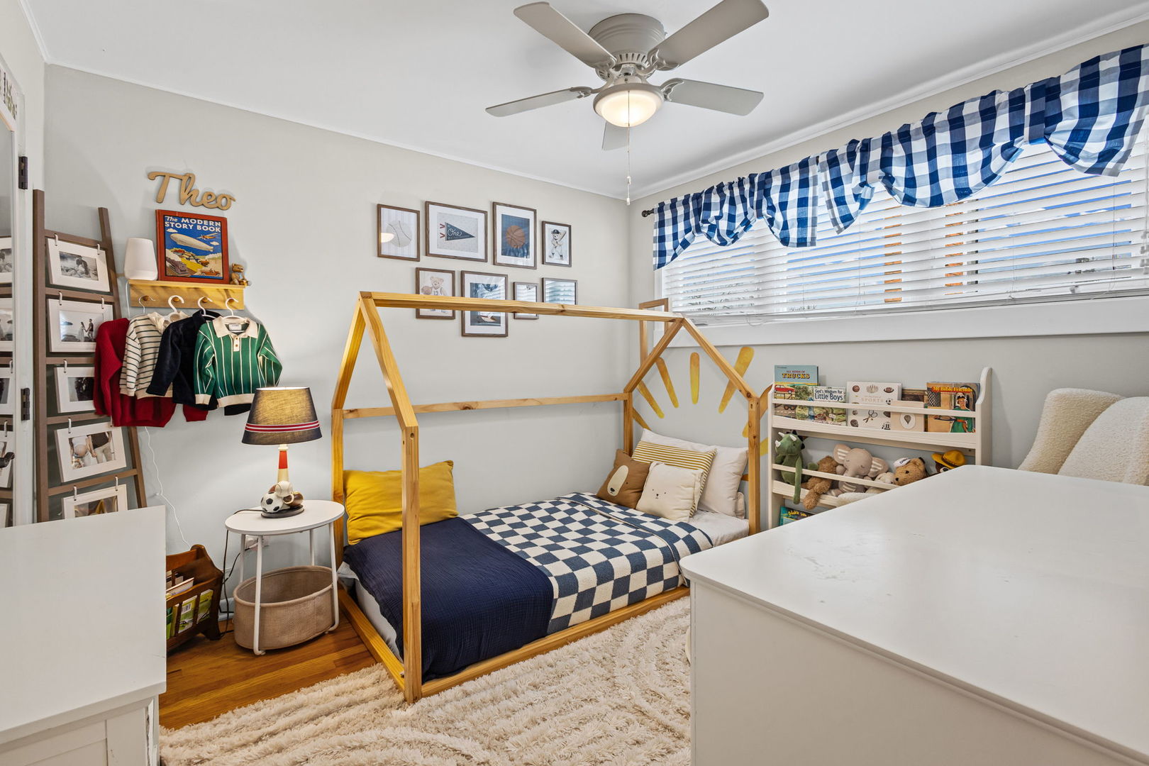 42 W Taylor Road, Lombard, IL 60148