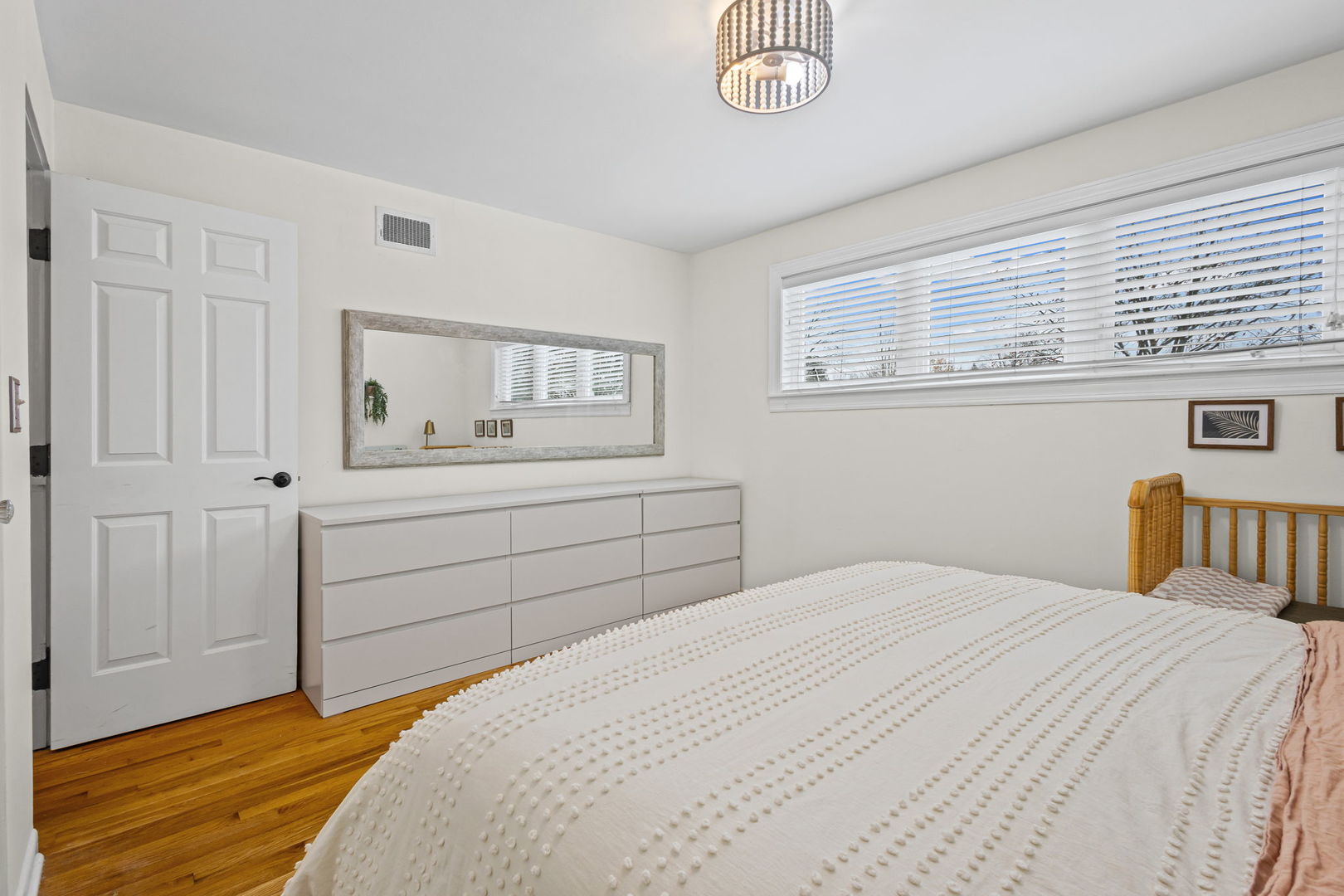 42 W Taylor Road, Lombard, IL 60148