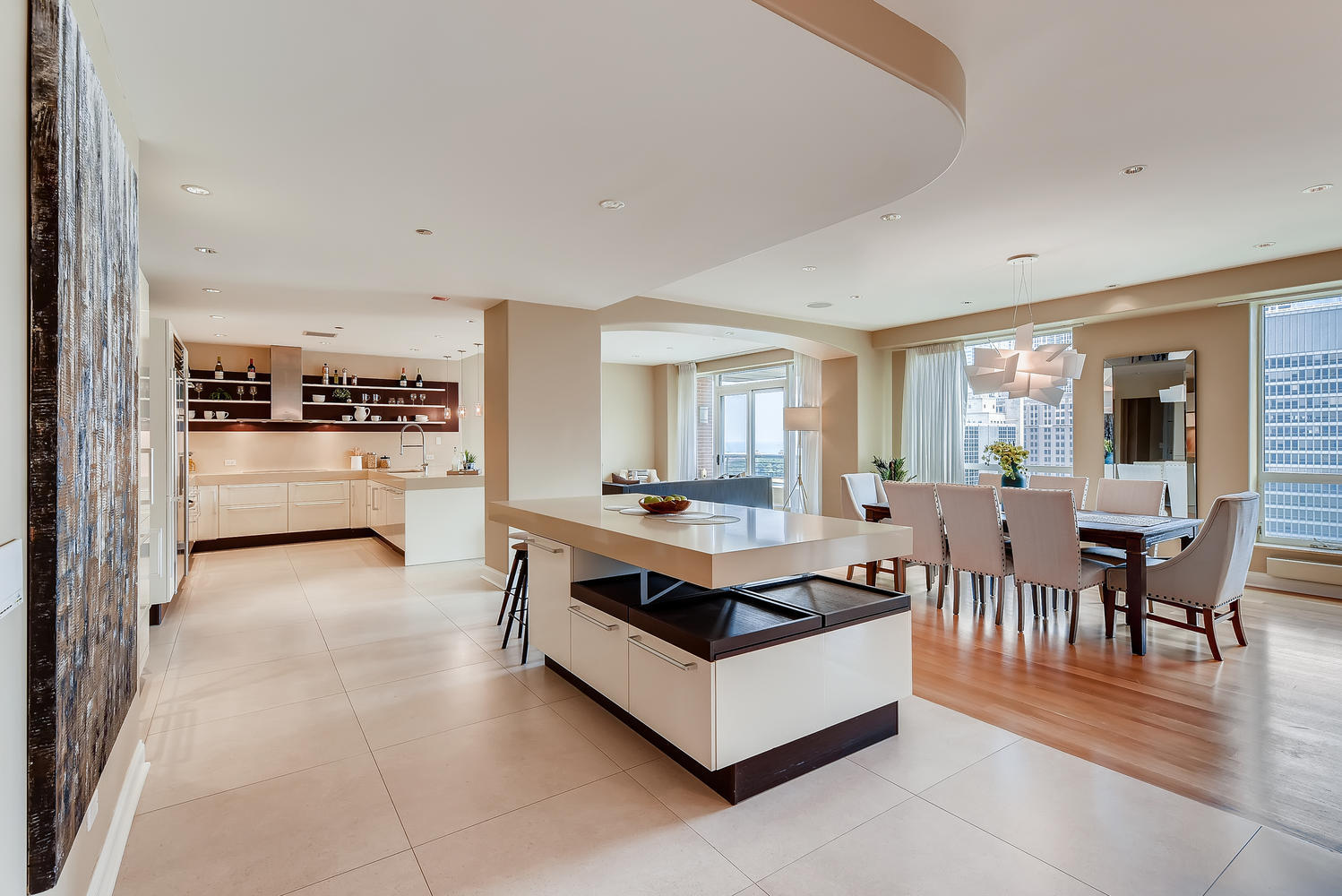 270 E Pearson Street #1402, Chicago, IL 60611