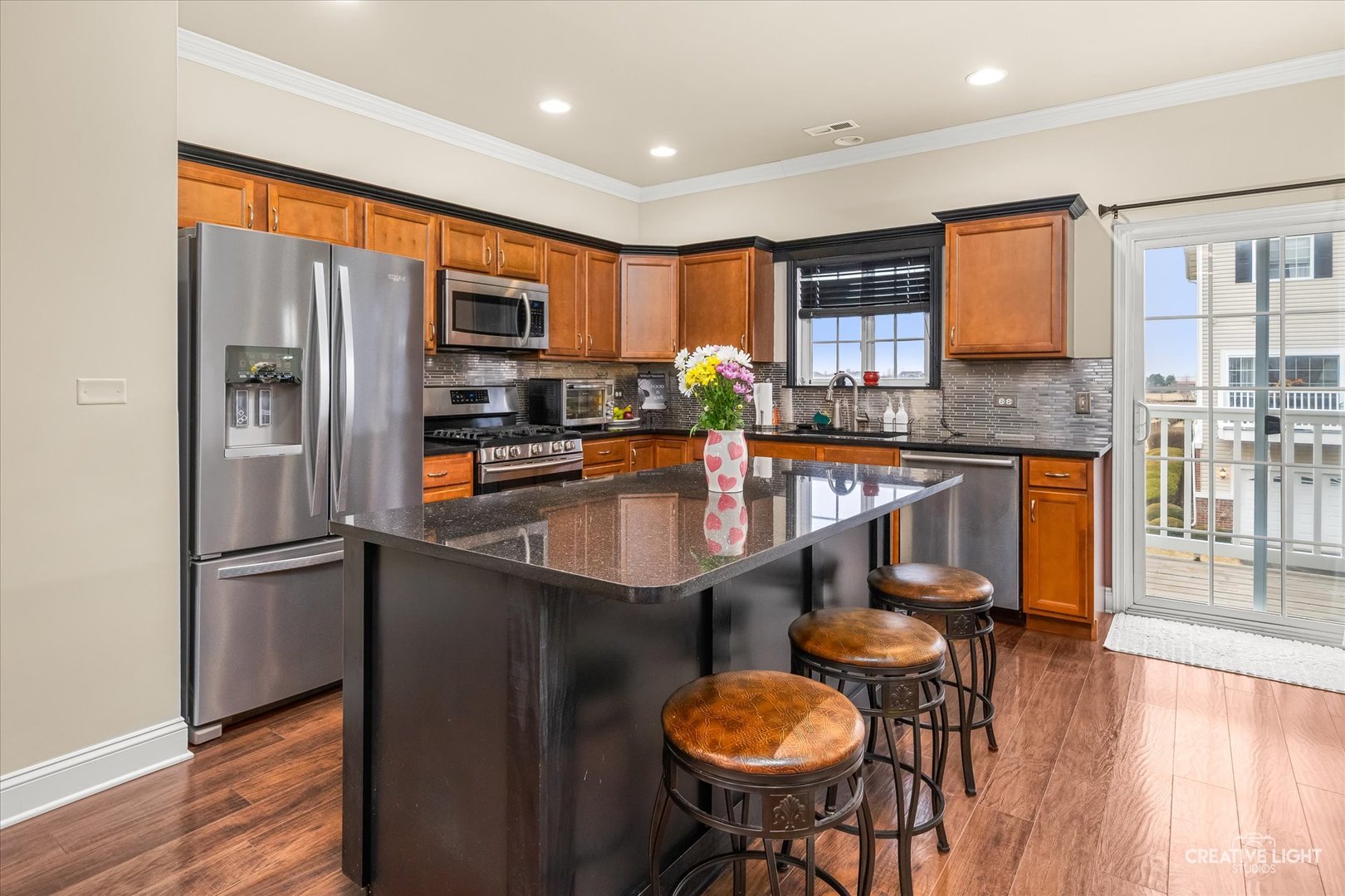 337 Lakeshore Drive, Oswego, IL 60543