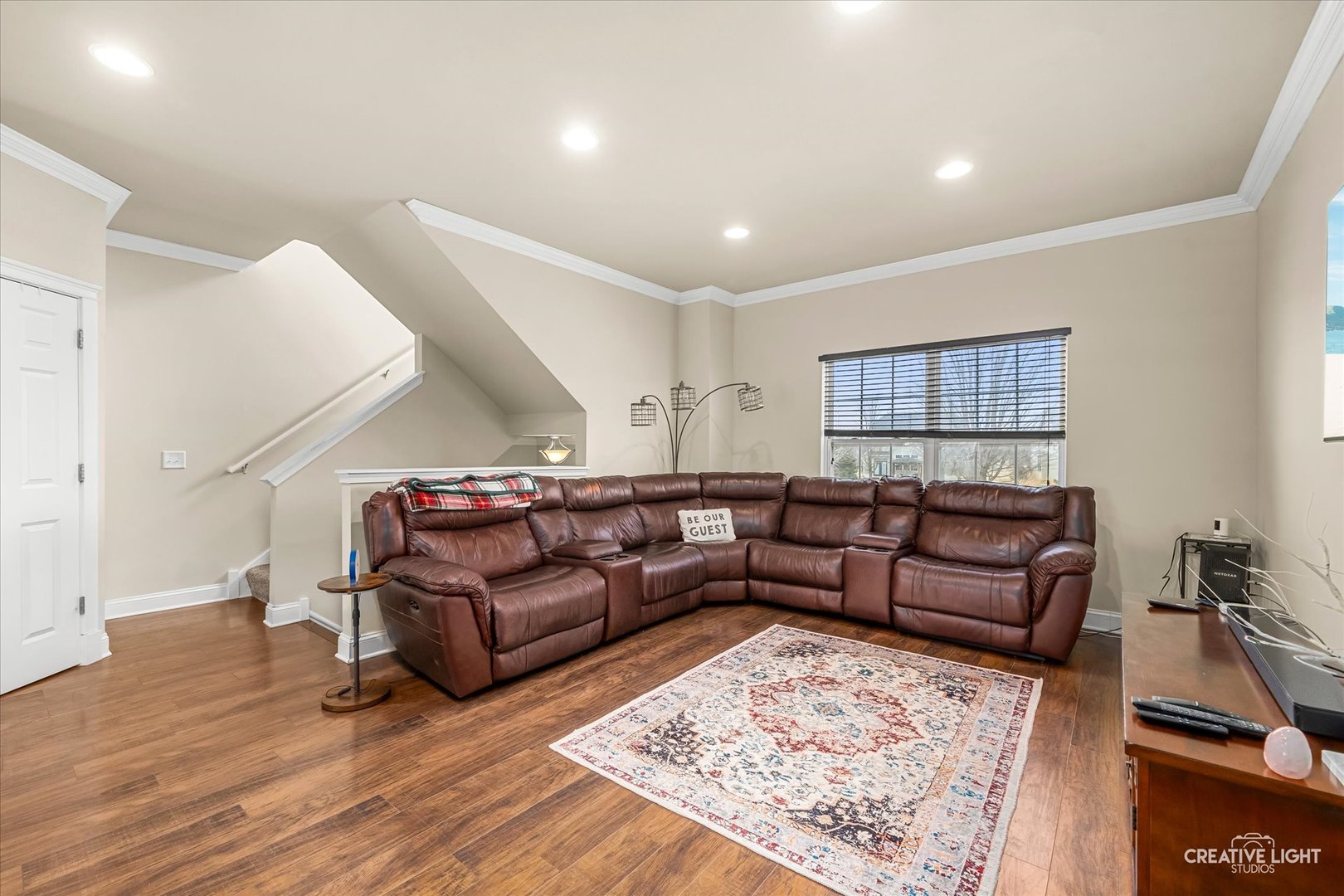 337 Lakeshore Drive, Oswego, IL 60543