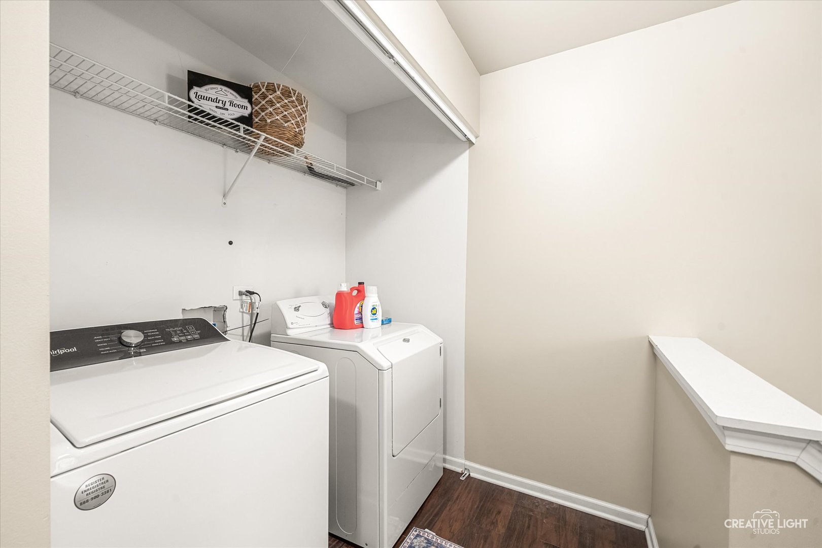 337 Lakeshore Drive, Oswego, IL 60543