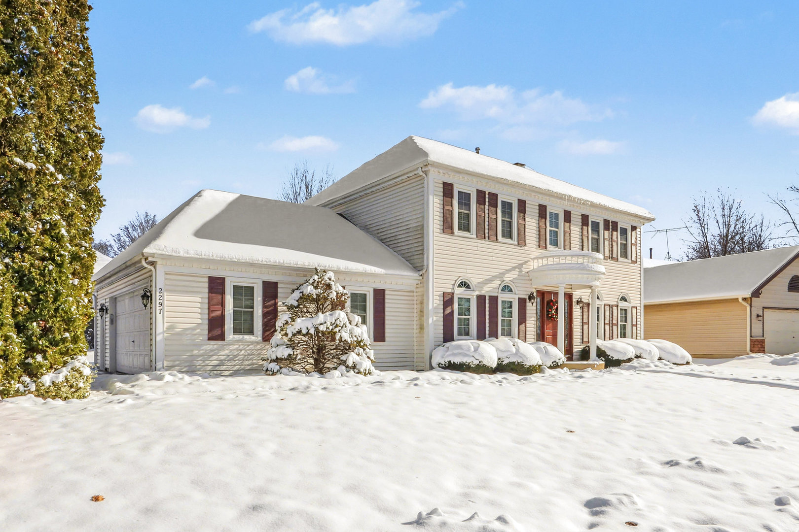 2297 Lakeside Drive, Aurora, IL 60504