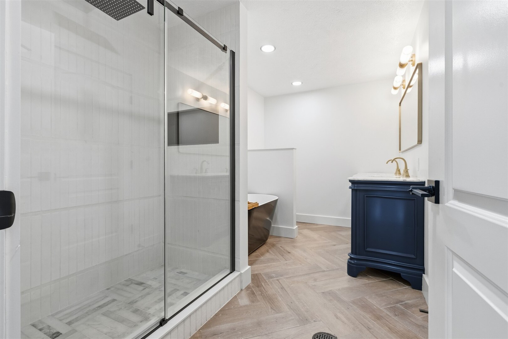 204 Parkview Drive, Bloomington, IL 61701