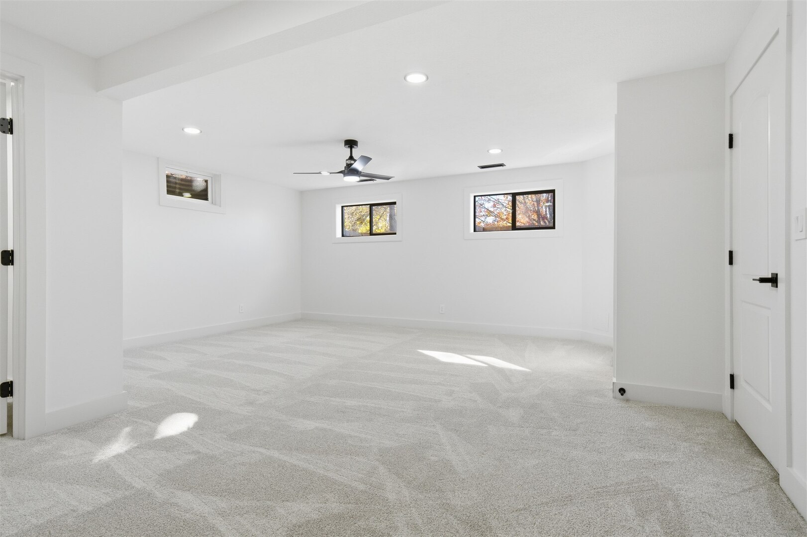 204 Parkview Drive, Bloomington, IL 61701