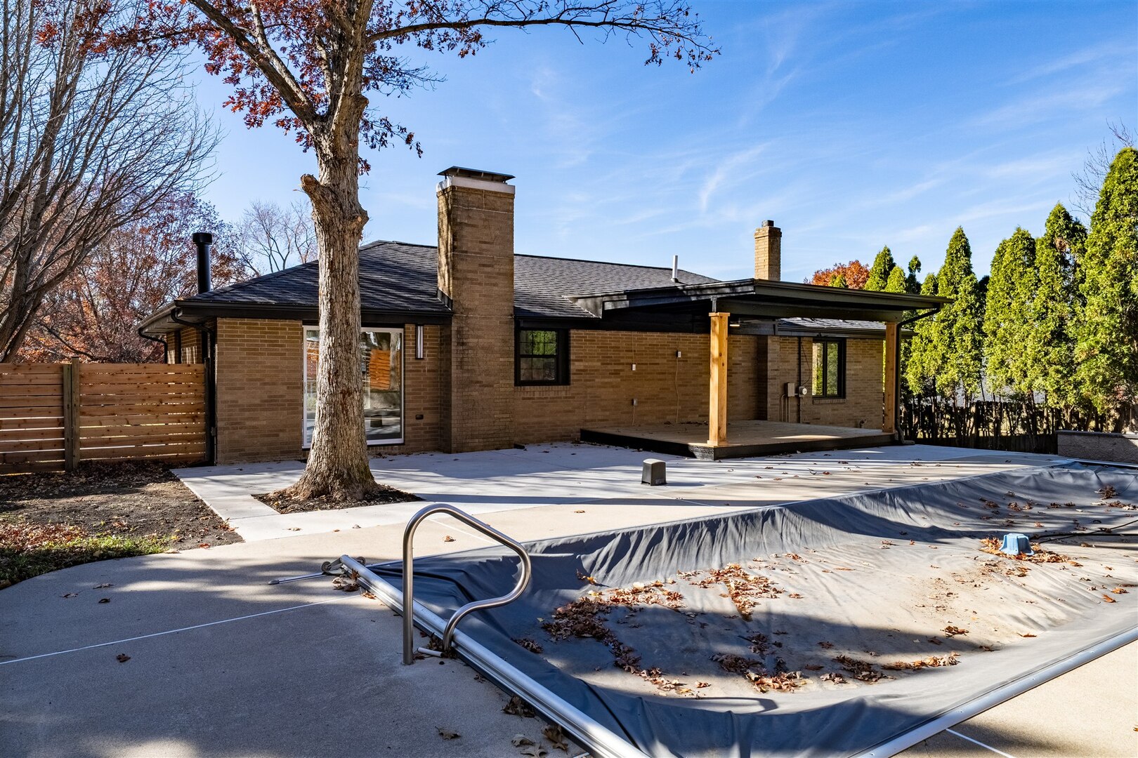 204 Parkview Drive, Bloomington, IL 61701