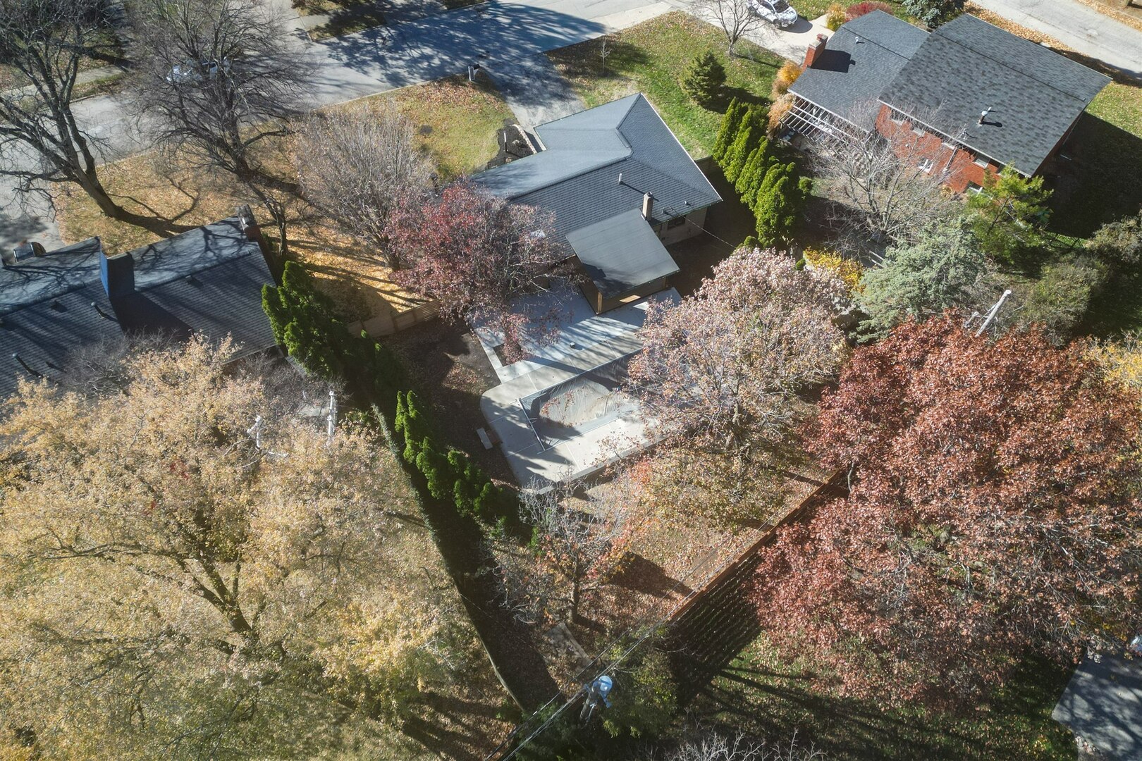 204 Parkview Drive, Bloomington, IL 61701