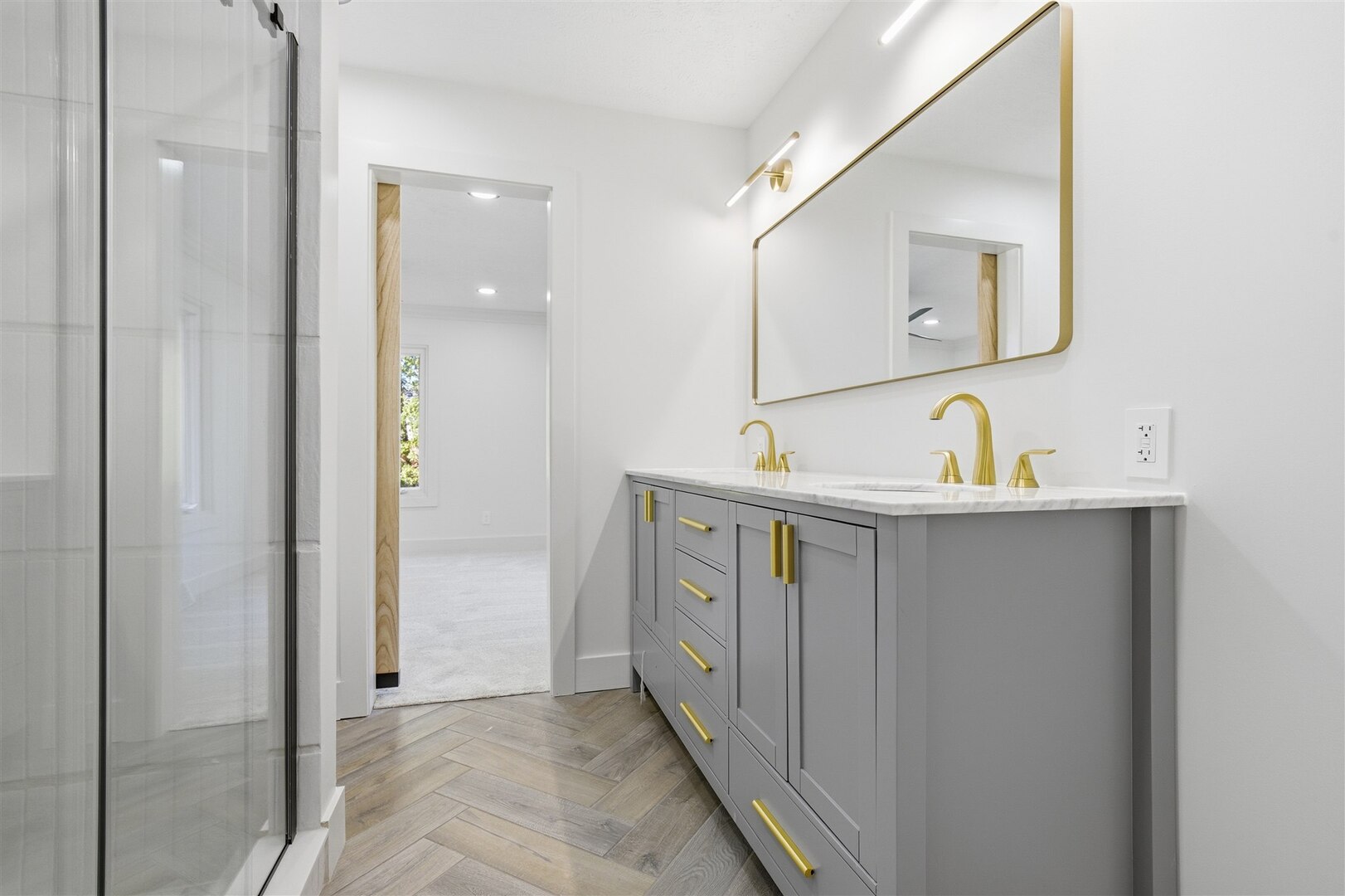 204 Parkview Drive, Bloomington, IL 61701