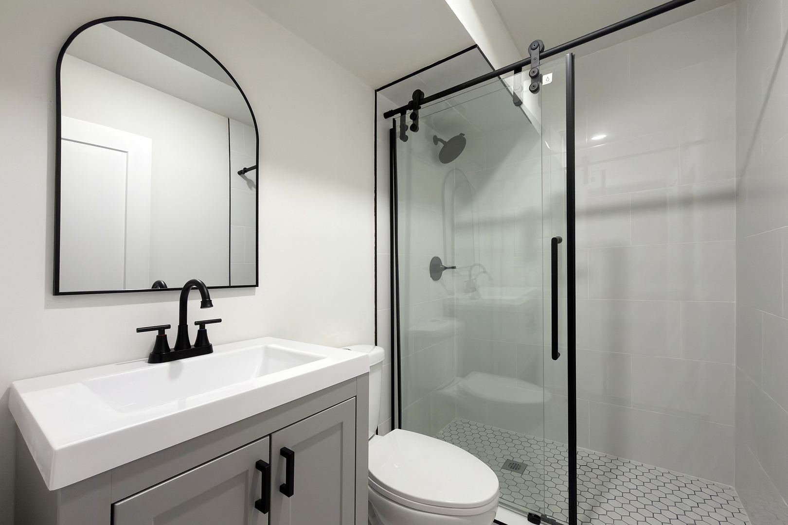 1703 N Burning Bush Lane, Mount Prospect, IL 60056