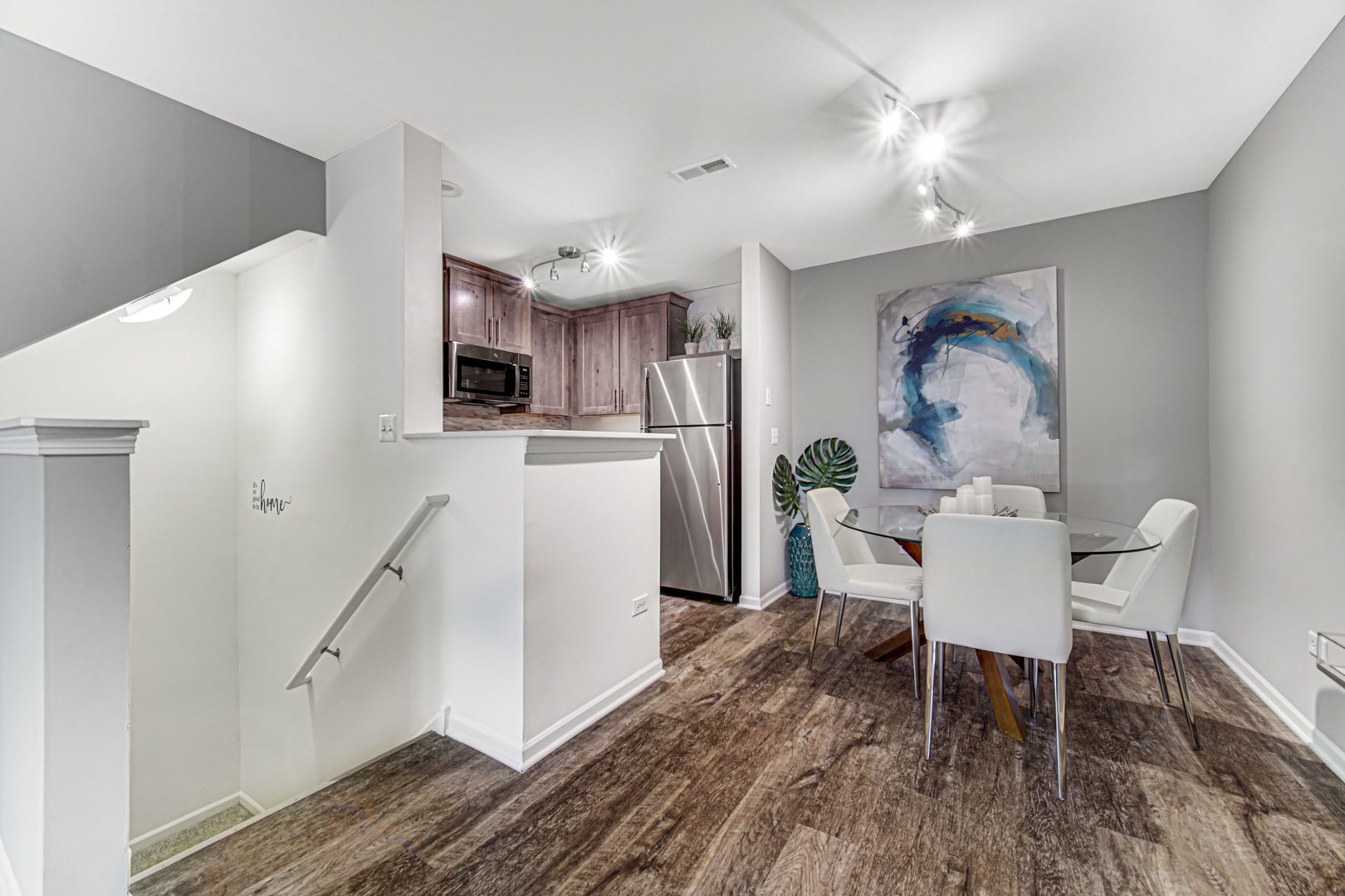 434 Handel Court #434, Wheaton, IL 60189