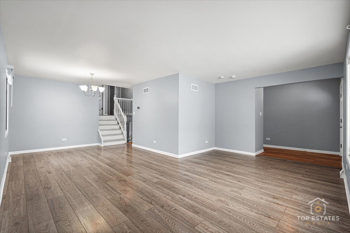 722 Kostner Avenue, Matteson, IL 60443