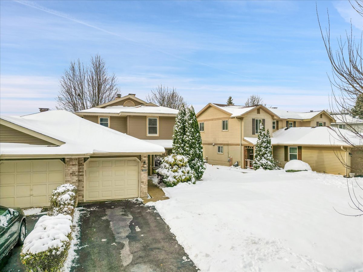 1537 LIGHTHOUSE Drive, Naperville, IL 60565