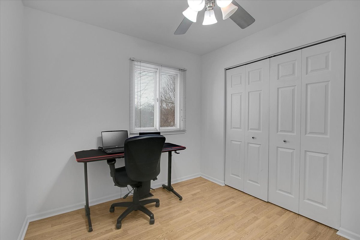 1537 LIGHTHOUSE Drive, Naperville, IL 60565