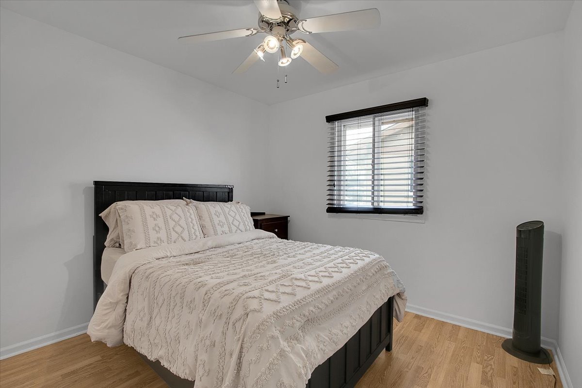 1537 LIGHTHOUSE Drive, Naperville, IL 60565