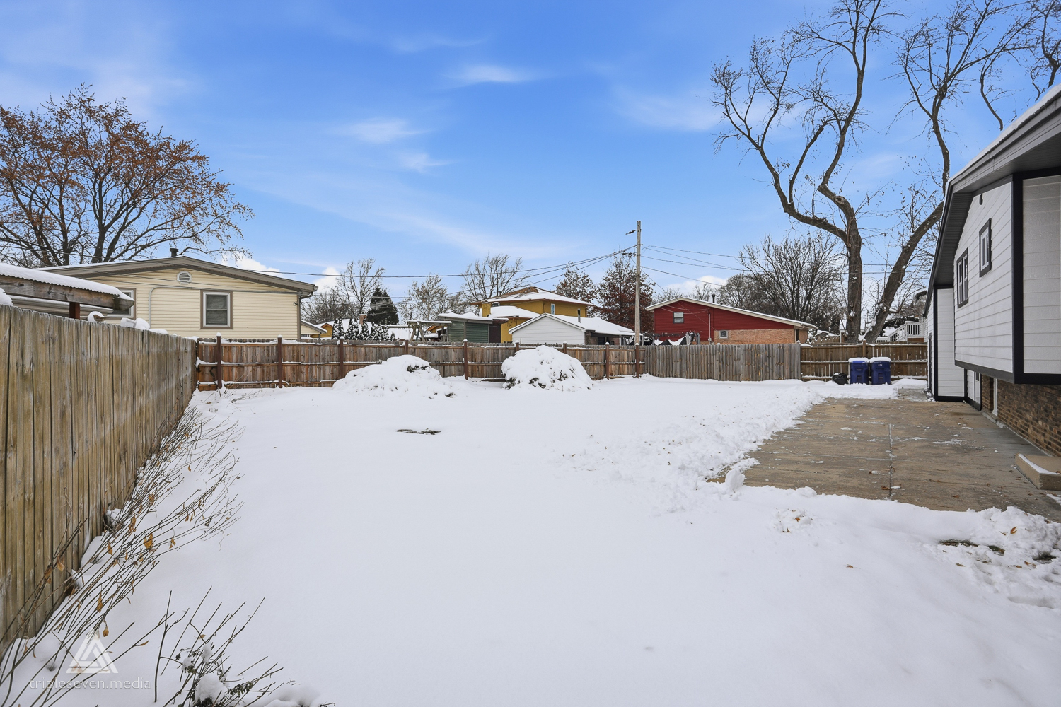 10738 S New England Avenue, Worth, IL 60482