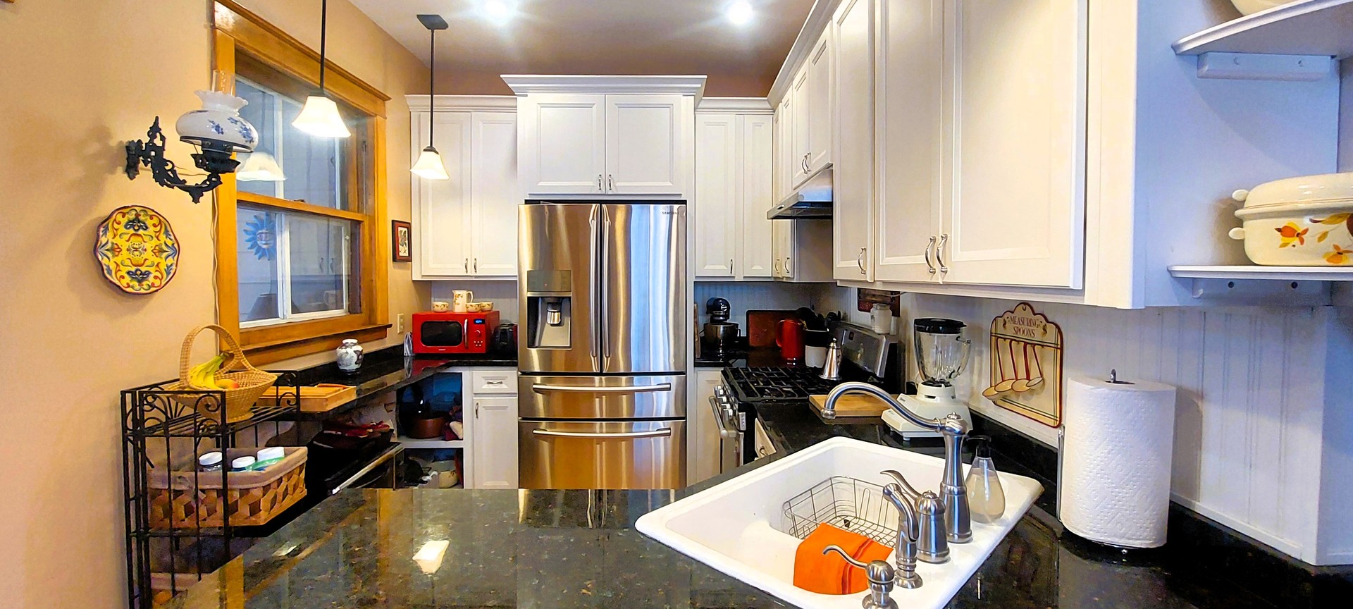 10101 S Hoyne Avenue, Chicago, IL 60643