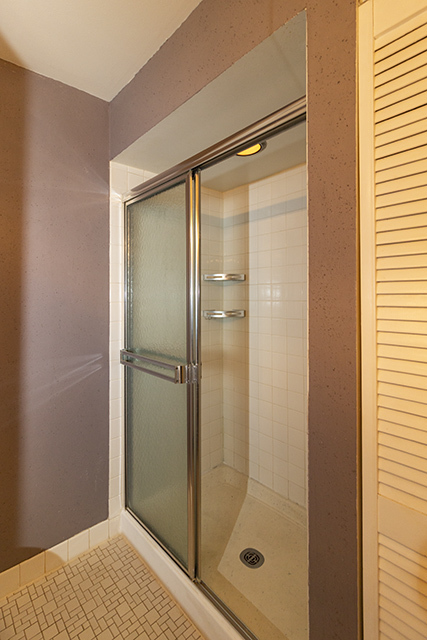 633 Cress Creek Lane #1, Crystal Lake, IL 60014