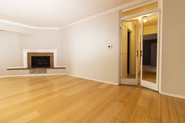 633 Cress Creek Lane #1, Crystal Lake, IL 60014