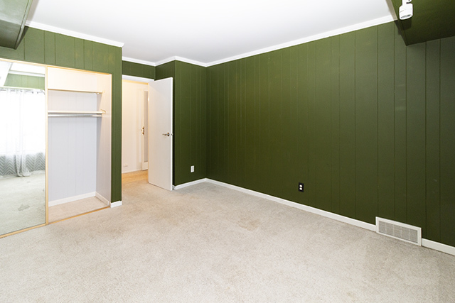 633 Cress Creek Lane #1, Crystal Lake, IL 60014