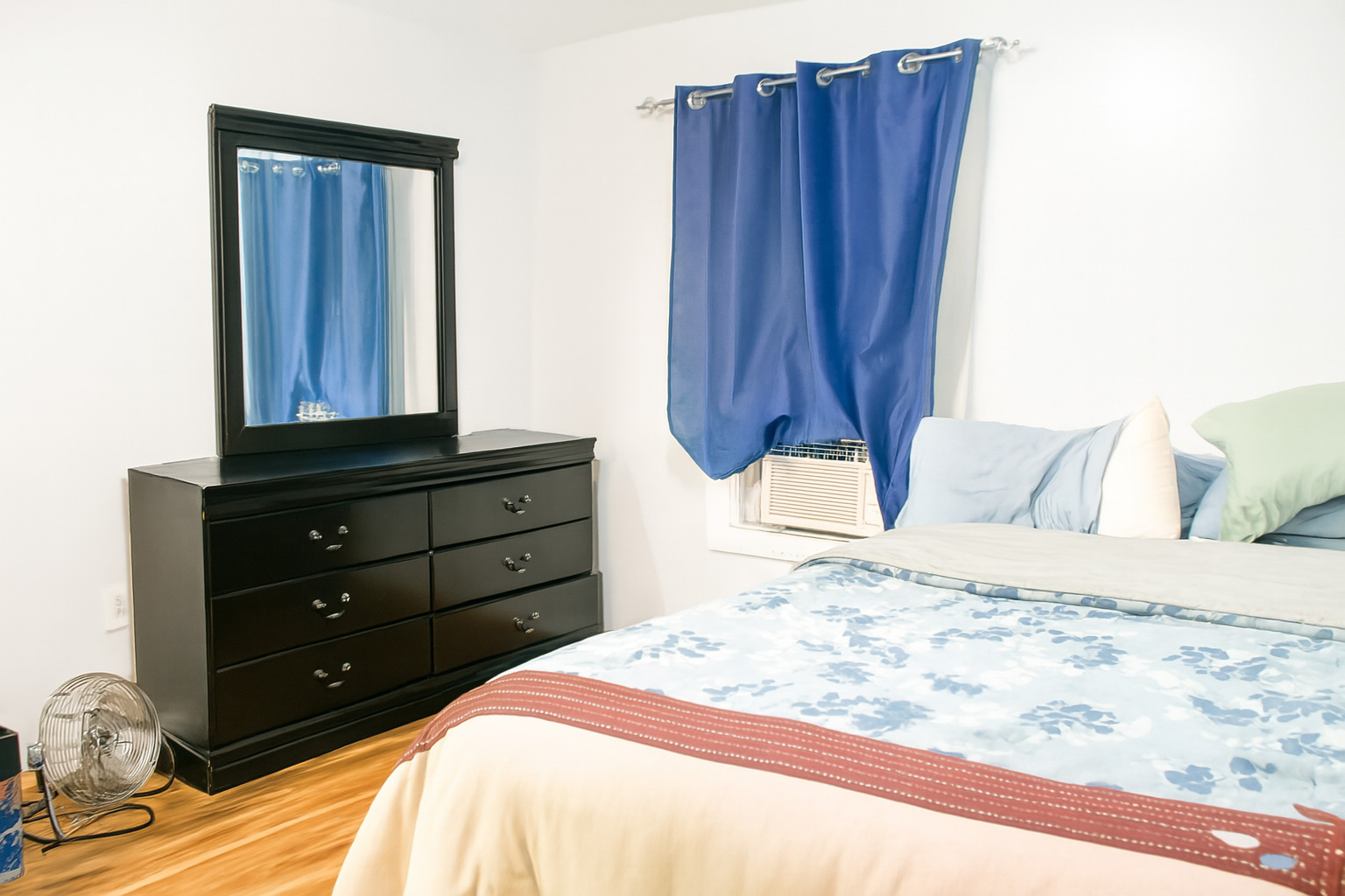 7219 S Wood Street, Chicago, IL 60636