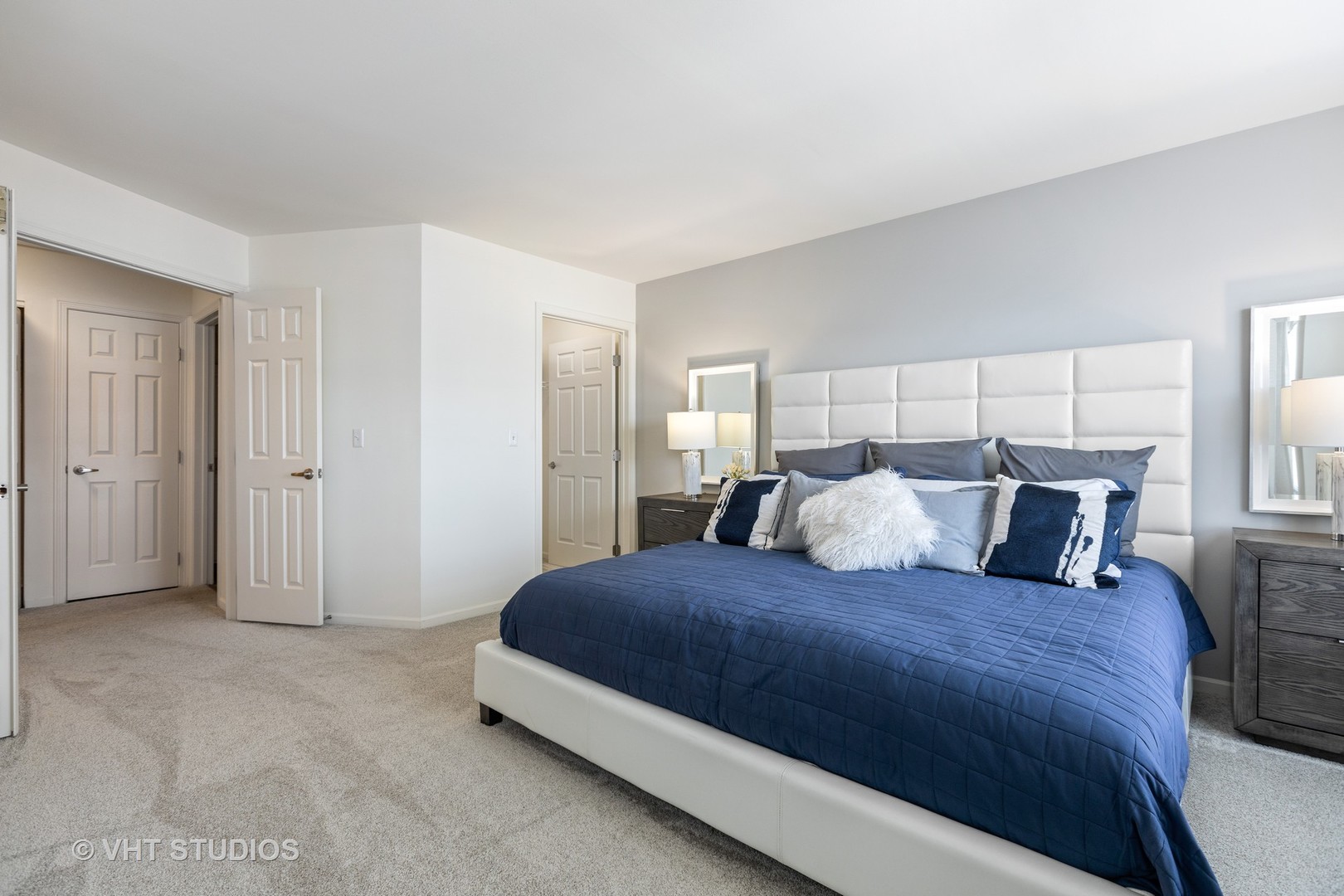 198 Bach Court #198, Wheaton, IL 60189