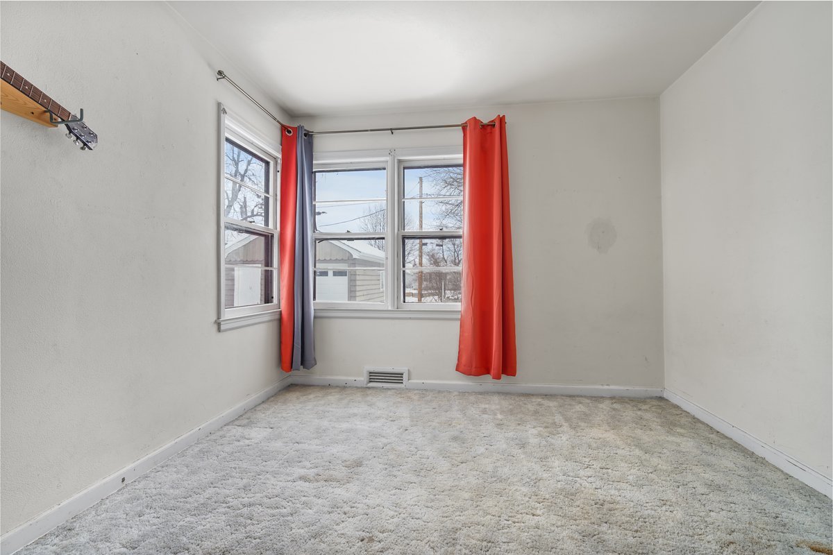 819 Maple Avenue, Minonk, IL 61760