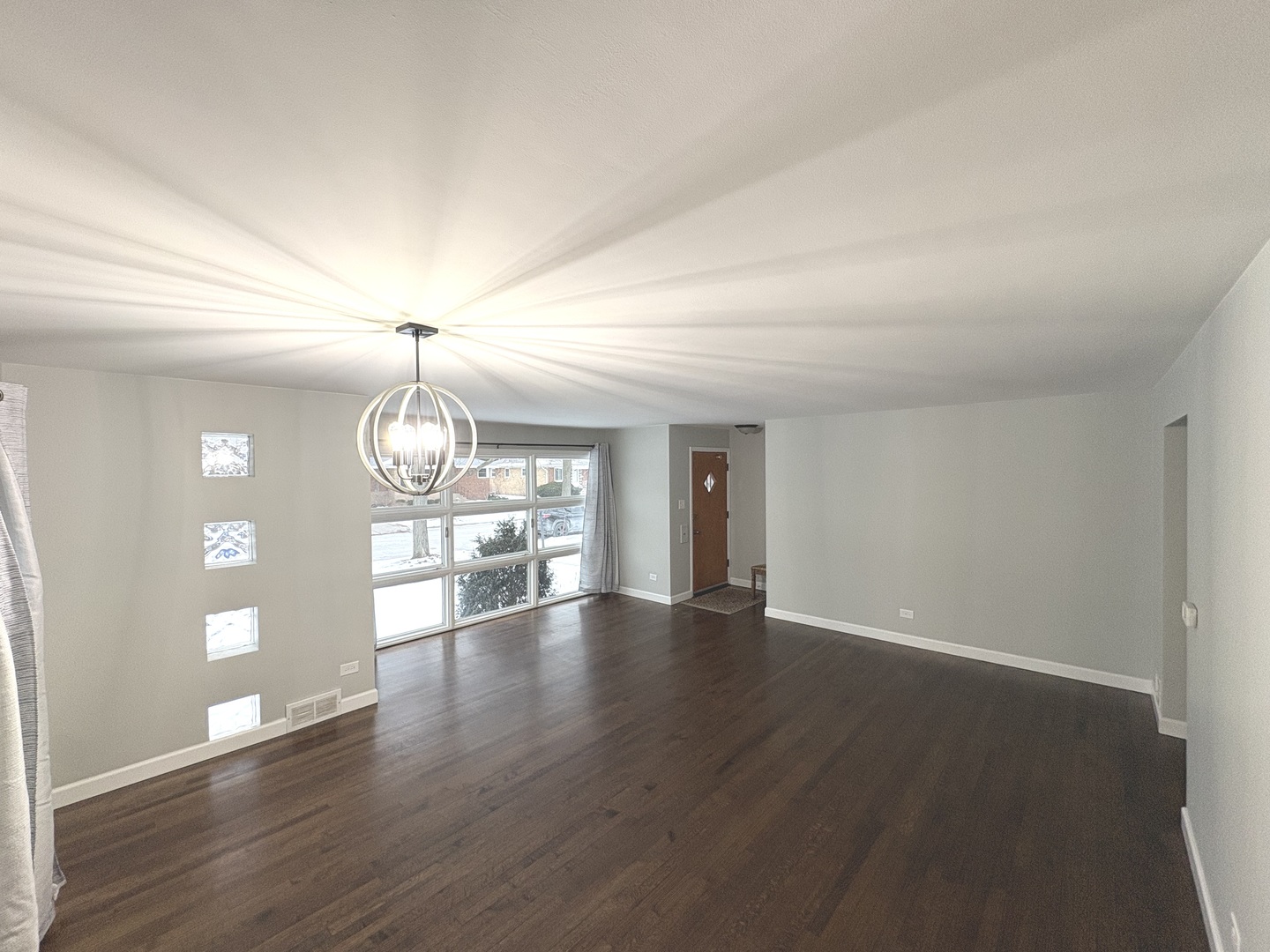 9128 Birch Avenue, Morton Grove, IL 60053