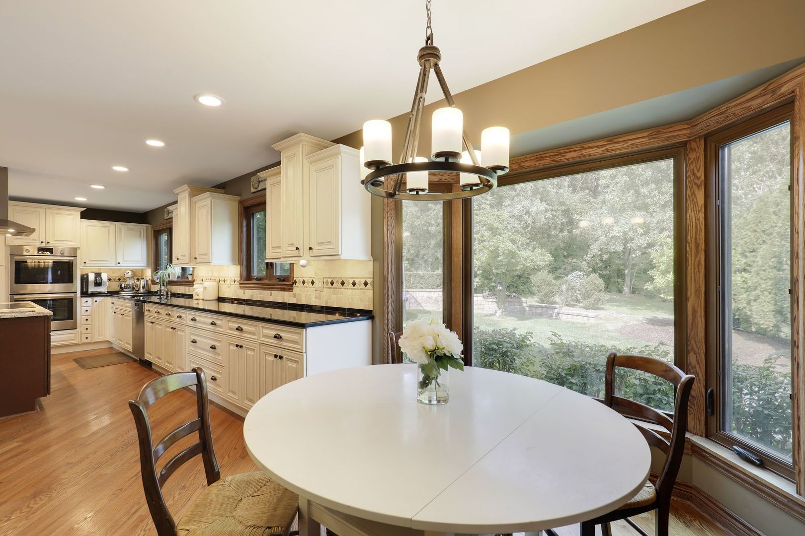 11400 Burr Oak Lane, Burr Ridge, IL 60527