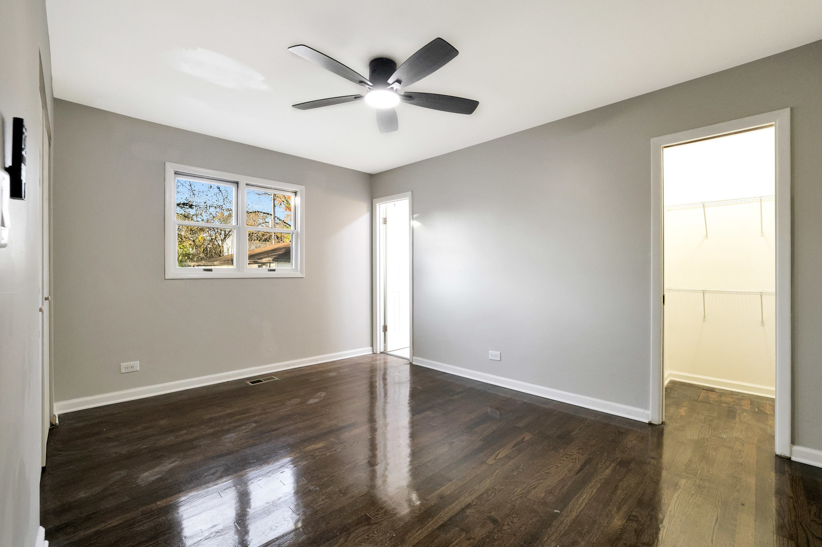 75 Carthage Lane, Hoffman Estates, IL 60169