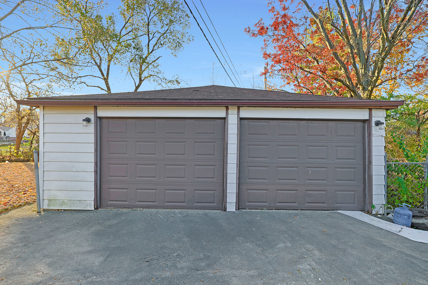 75 Carthage Lane, Hoffman Estates, IL 60169