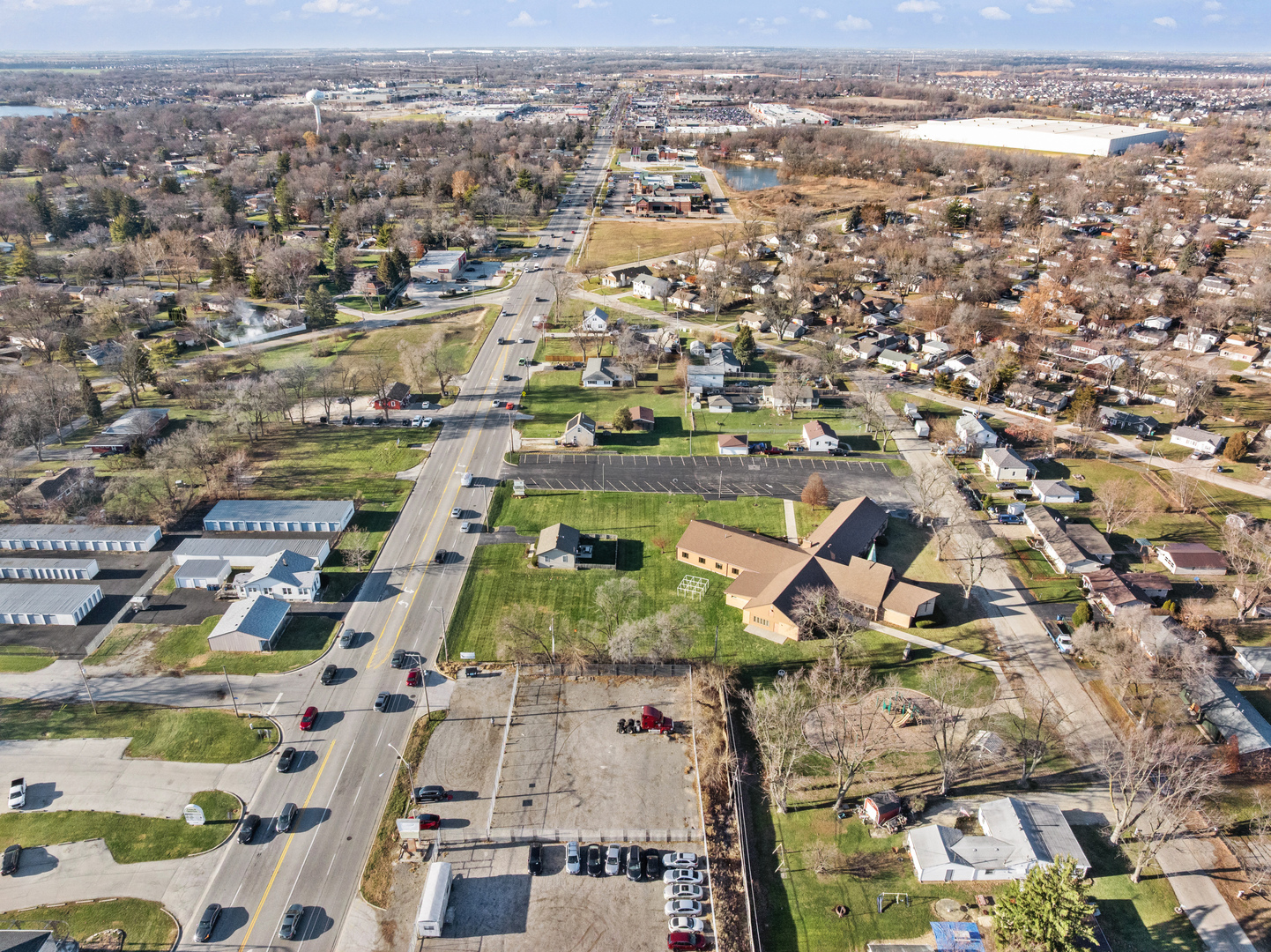 2427 Plainfield Road, Crest Hill, IL 60435