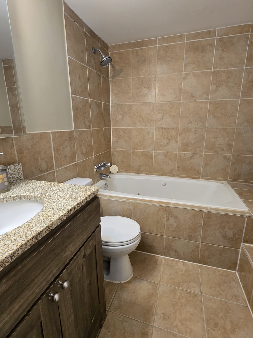 426 W Arlington Lane, Crete, IL 60417