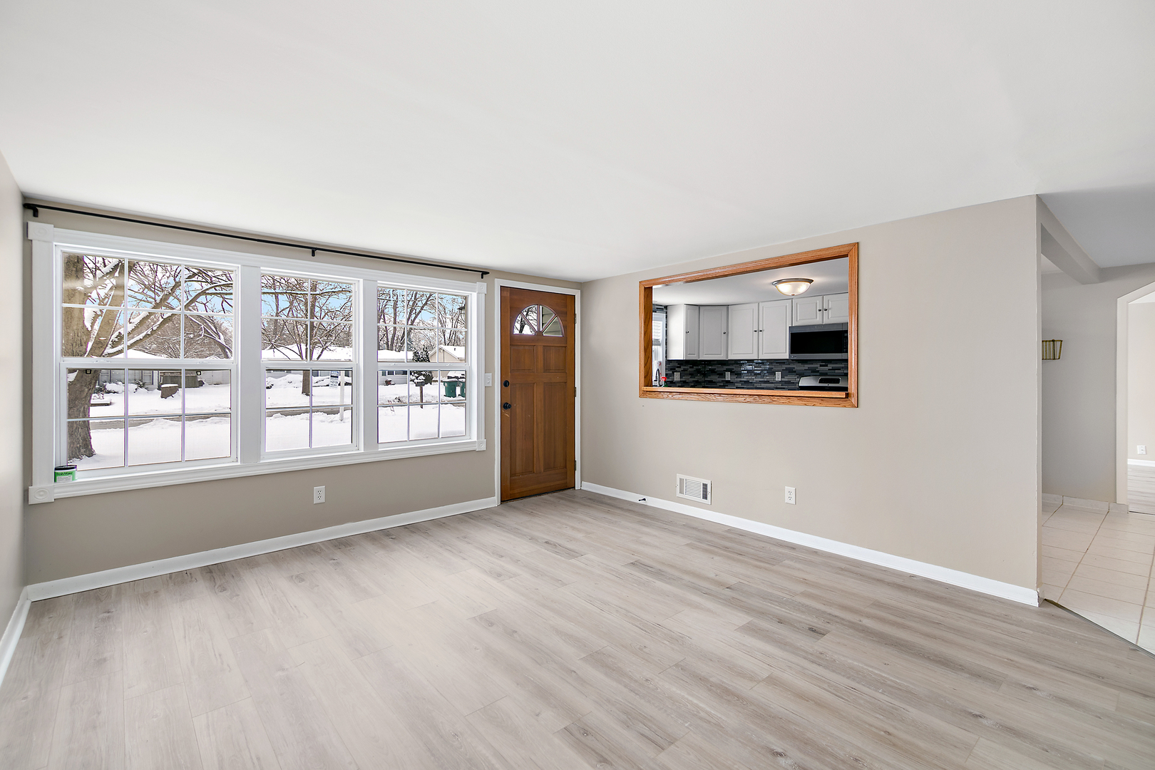 426 W Arlington Lane, Crete, IL 60417