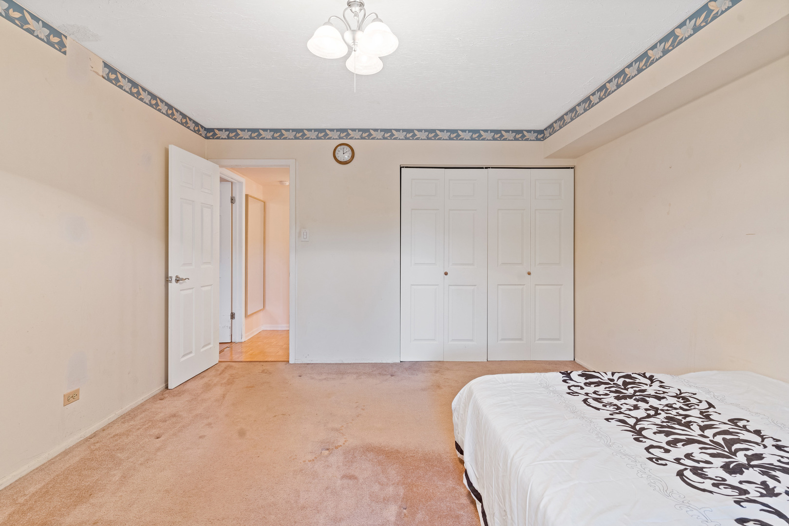 11130 Northwest Road #E, Palos Hills, IL 60465