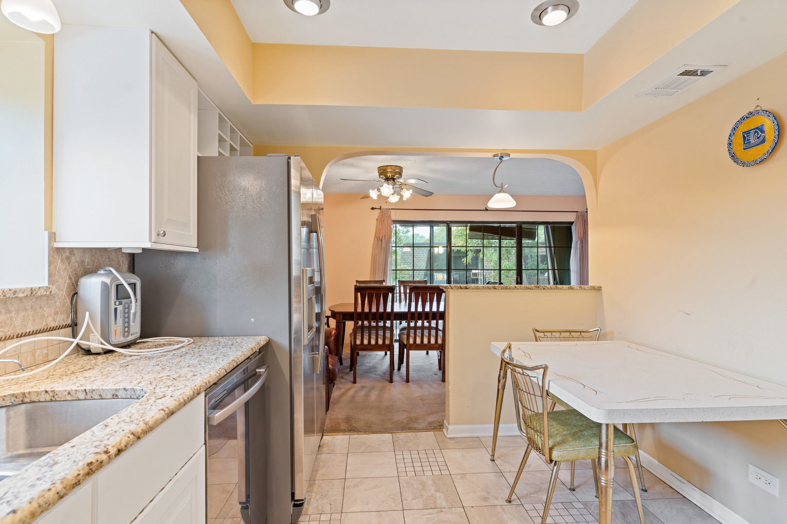 11130 Northwest Road #E, Palos Hills, IL 60465