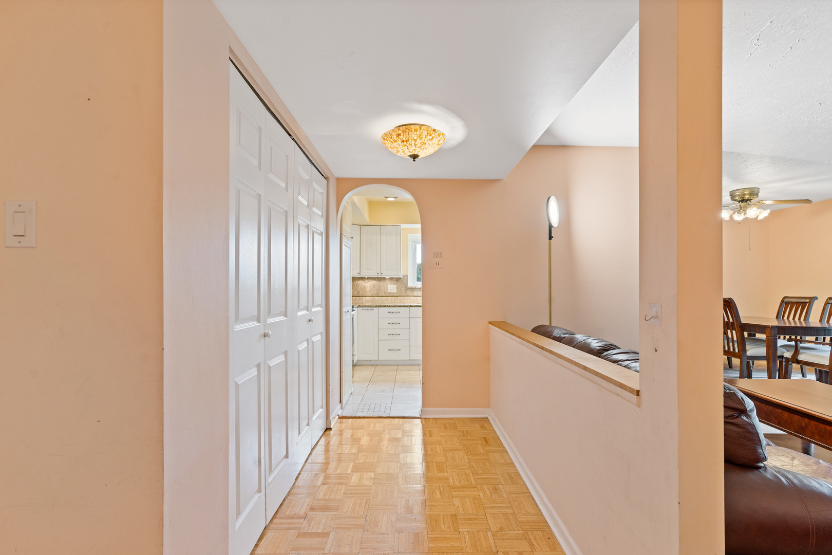 11130 Northwest Road #E, Palos Hills, IL 60465