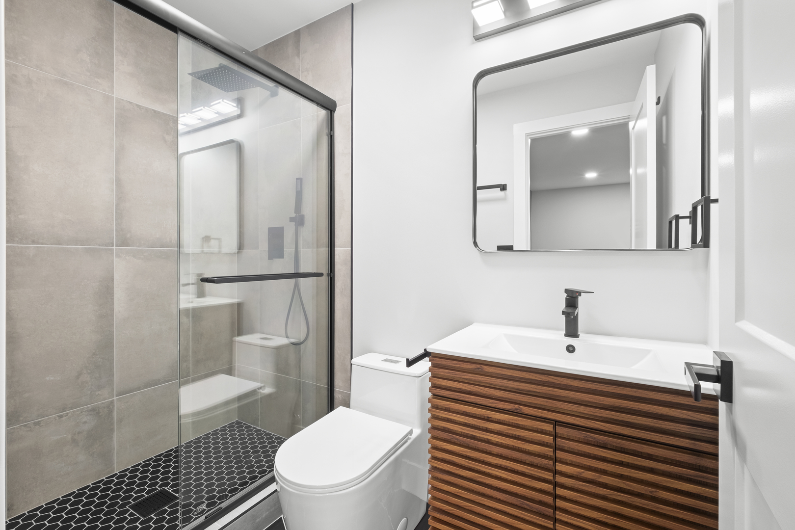 531 Lasalle Lane, Buffalo Grove, IL 60089