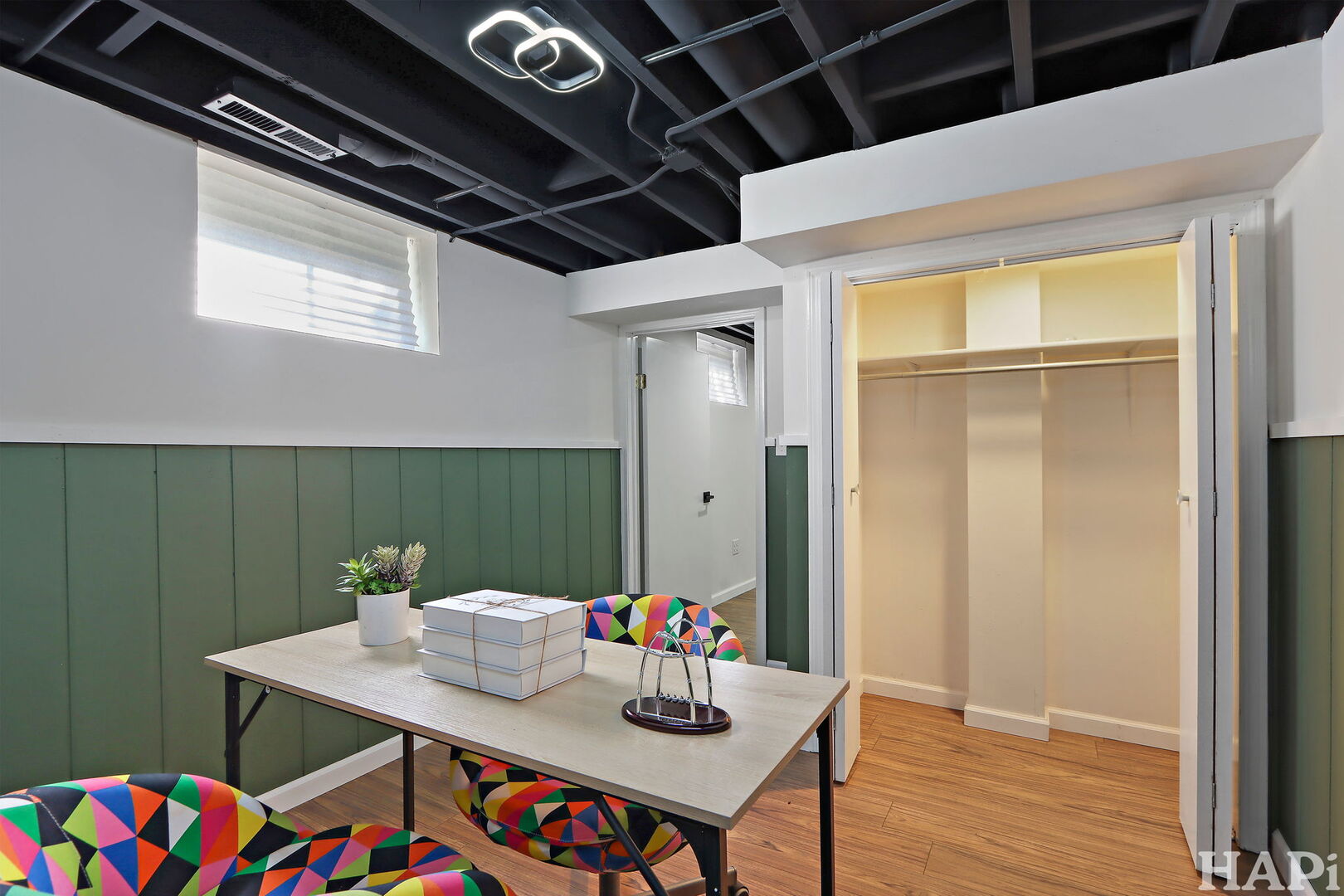 2440 W Cheyenne Road, Waukegan, IL 60087