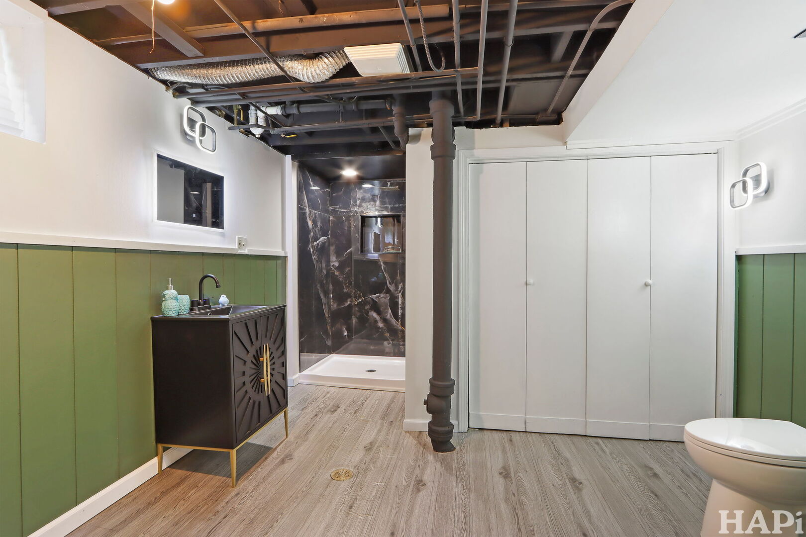 2440 W Cheyenne Road, Waukegan, IL 60087