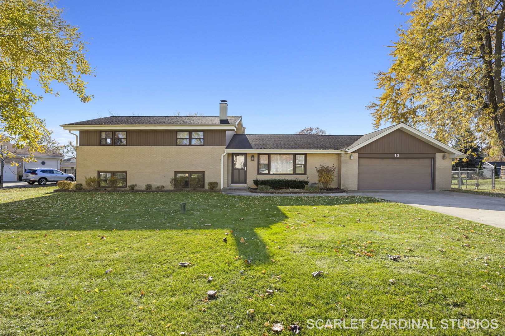 13 W Monterey Avenue, Schaumburg, IL 60193