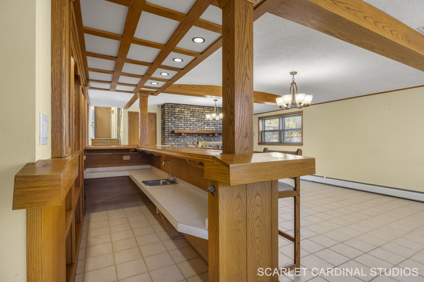 13 W Monterey Avenue, Schaumburg, IL 60193