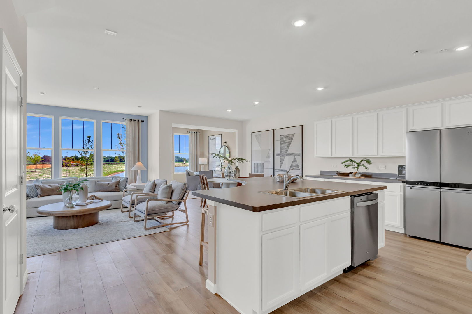 2262 Horseshoe Circle #09101, Naperville, IL 60564