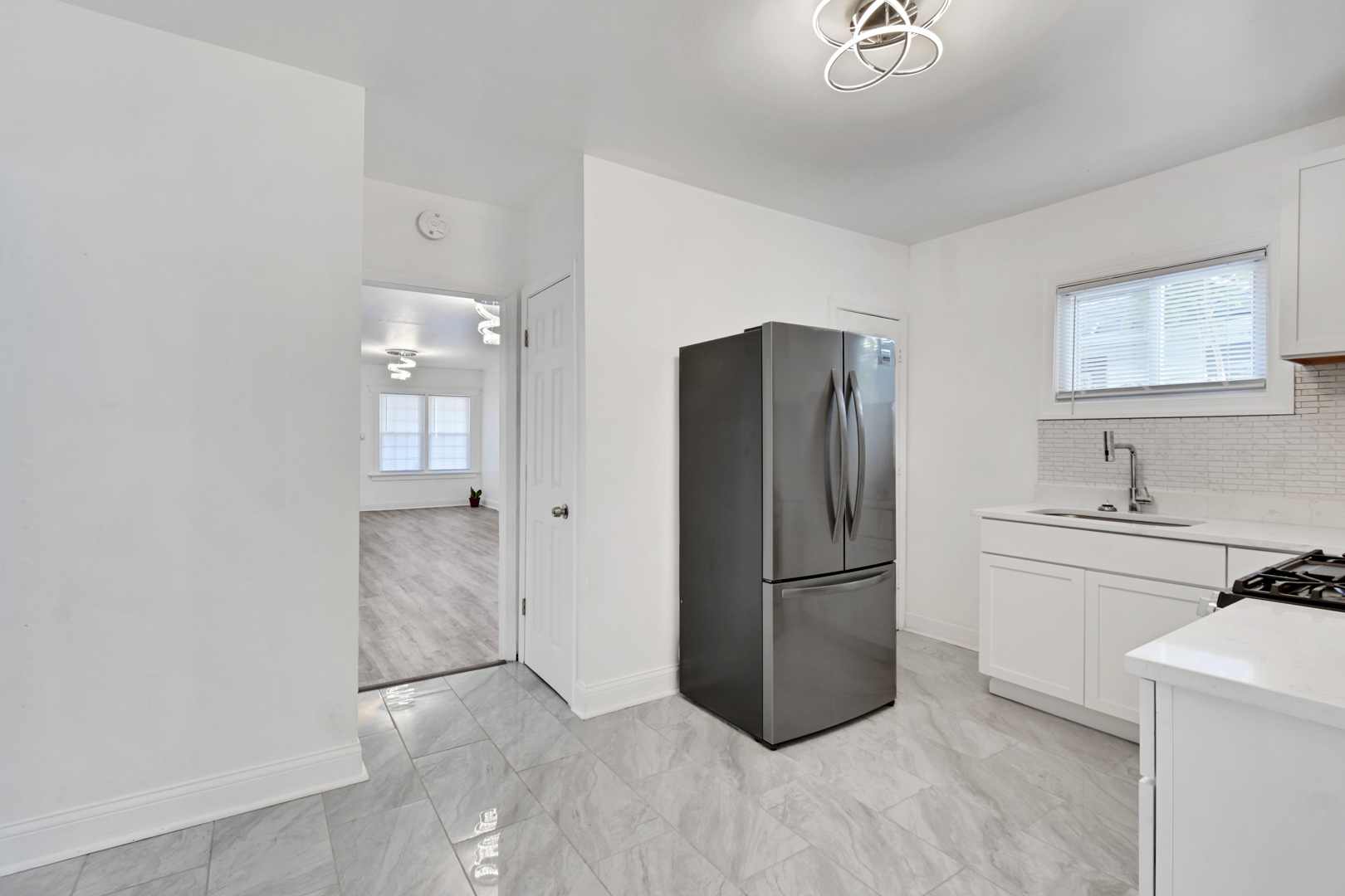 1011 W 103rd Place, Chicago, IL 60643