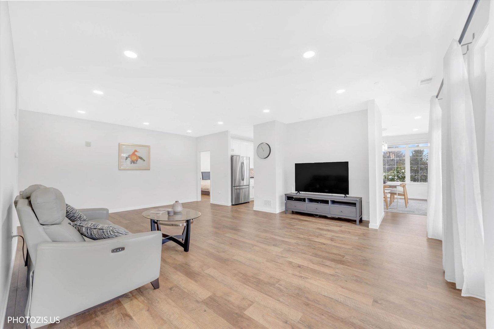 640 Mchenry Road #301, Wheeling, IL 60090