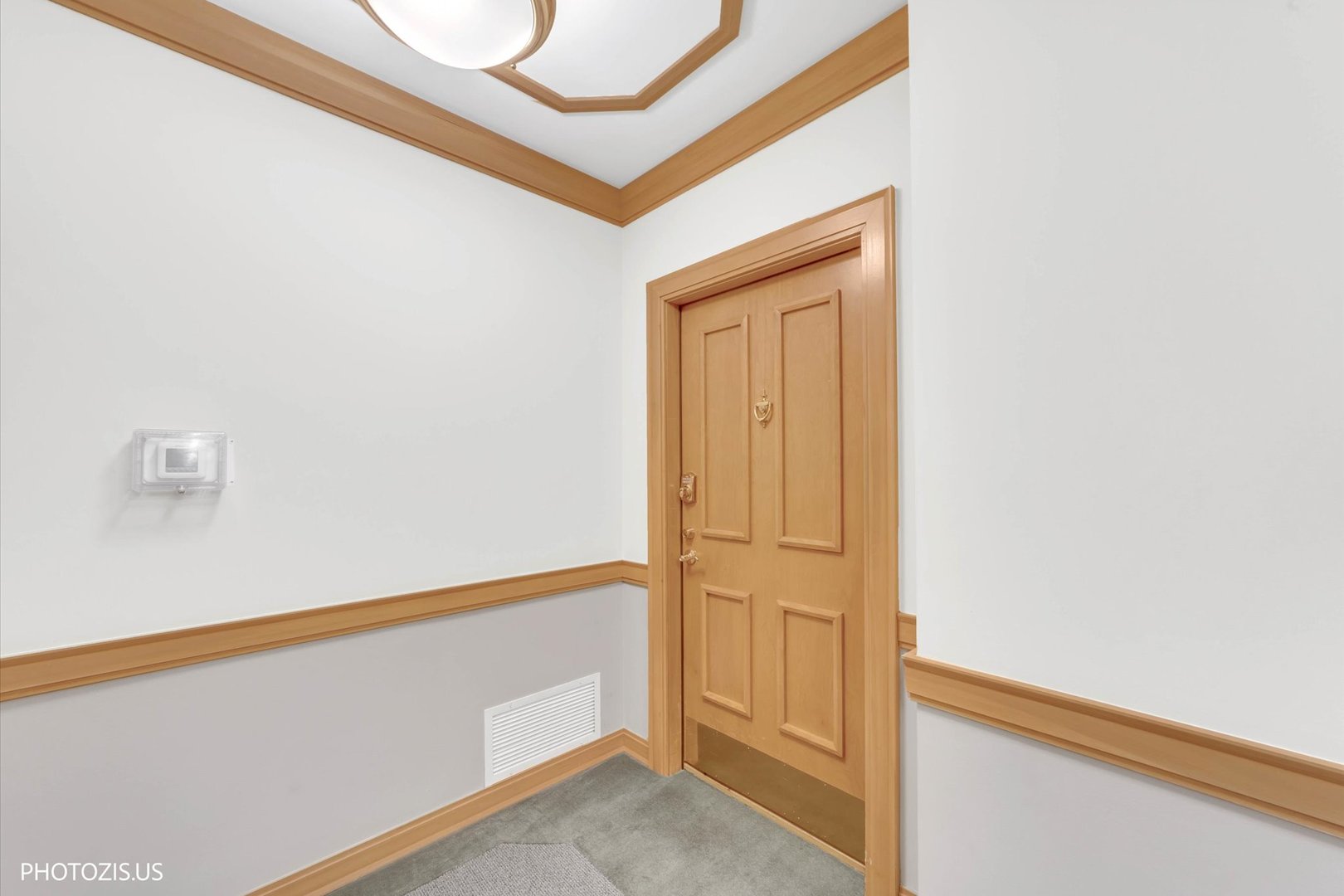 640 Mchenry Road #301, Wheeling, IL 60090