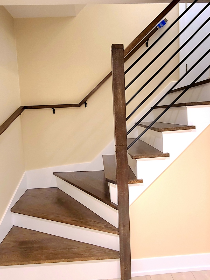 6129 S Parkside Avenue, Chicago, IL 60638