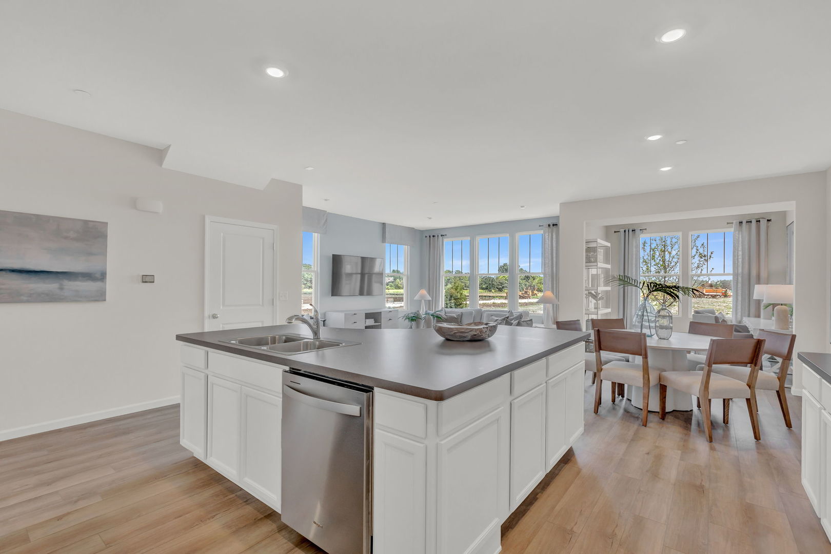 2312 Horseshoe Circle #08805, Naperville, IL 60564