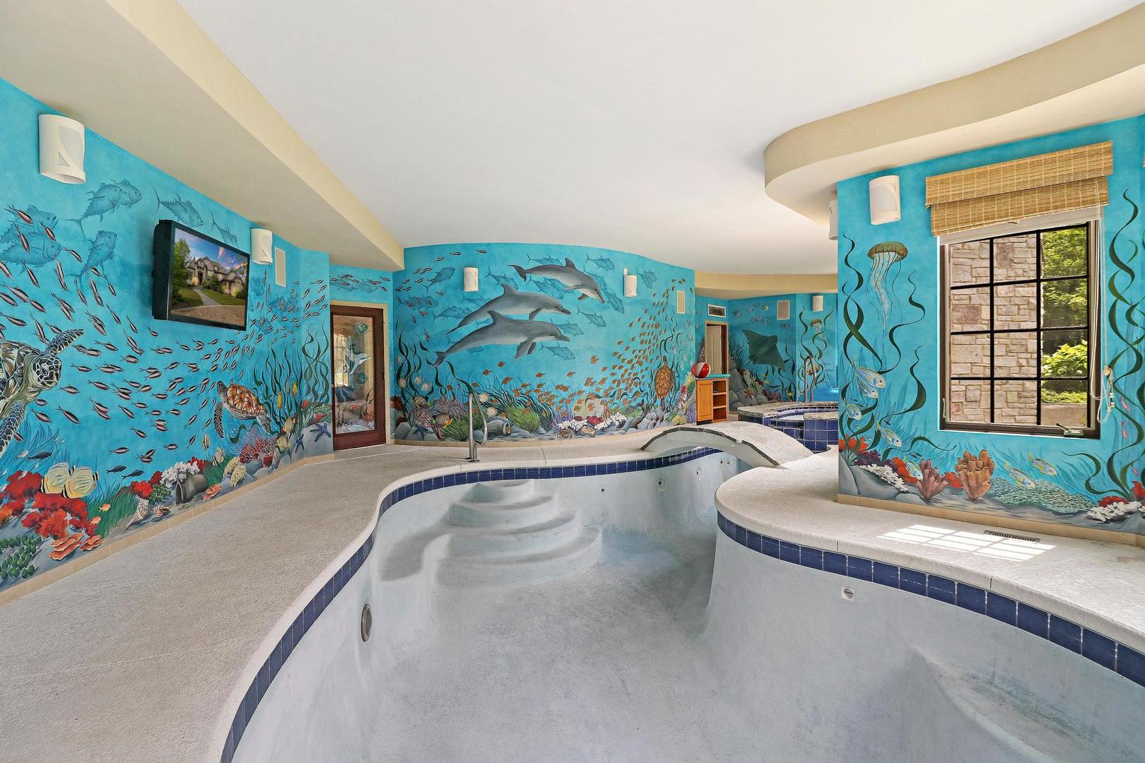 34 Abbey Woods Drive, Barrington Hills, IL 60010